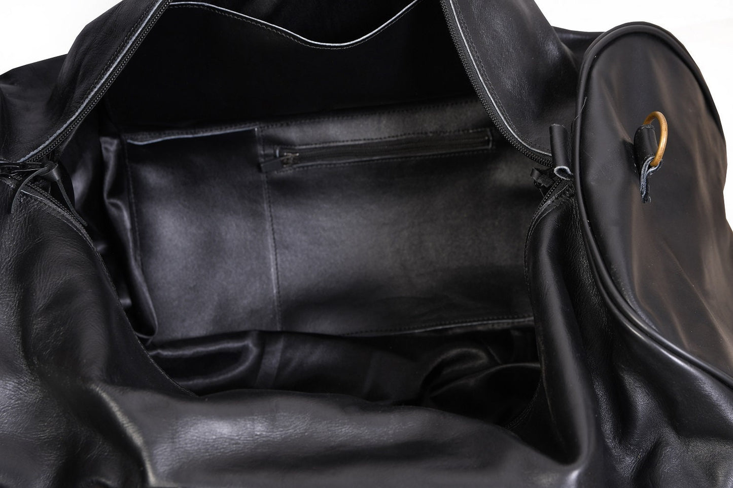 Noir Voyager Full-Grain Leather Weekender Travel Bag